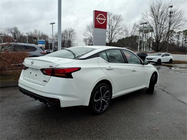 2025 Nissan Altima SR
