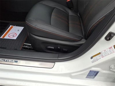 2025 Nissan Altima SR