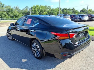 2024 Nissan Altima 2.5 SV Sedan