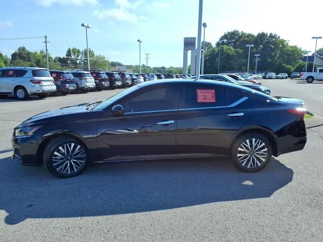 2024 Nissan Altima 2.5 SV Sedan