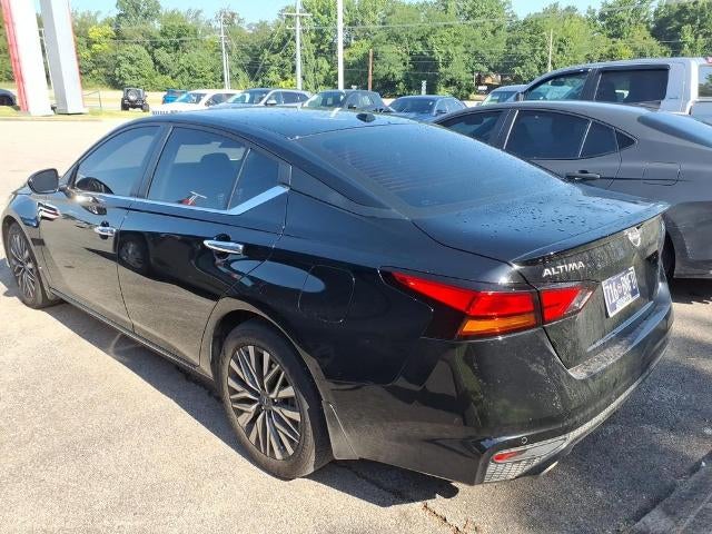 2024 Nissan Altima 2.5 SV Sedan