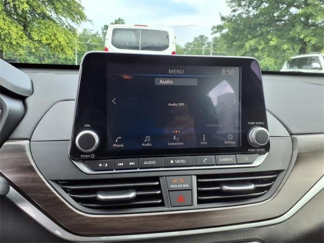 2024 Nissan Altima SV