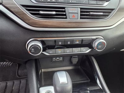 2024 Nissan Altima SV