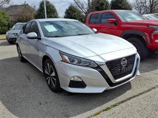 2022 Nissan Altima SV