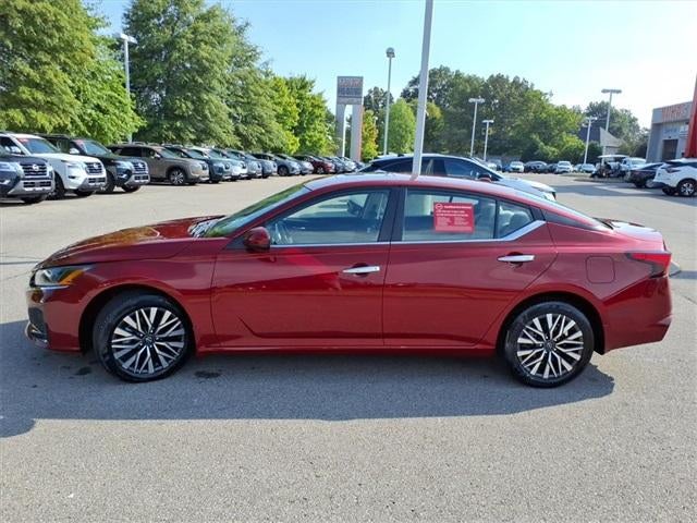 2024 Nissan Altima 2.5 SV AWD Sedan