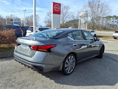 2025 Nissan Altima SL