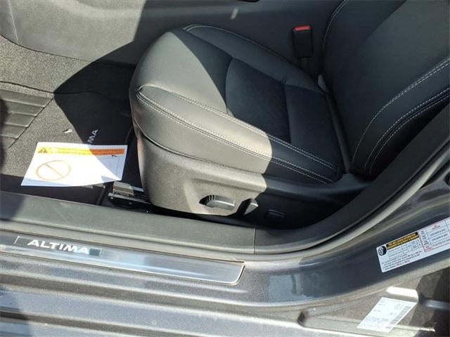 2025 Nissan Altima SL