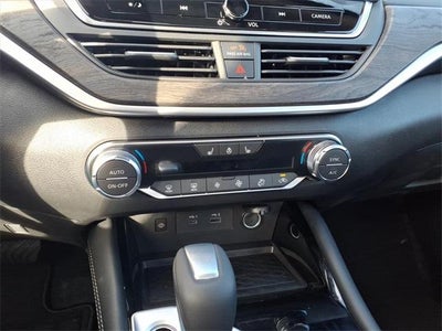 2025 Nissan Altima SL