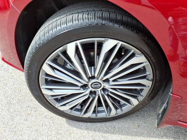 2025 Nissan Altima SL