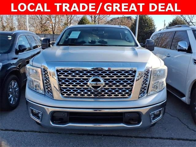2018 Nissan Titan 4x4 Crew Cab SV