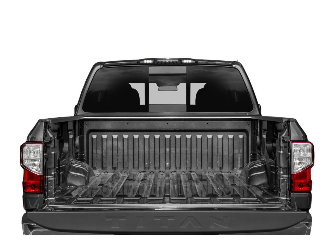 2018 Nissan Titan 4x4 Crew Cab SV