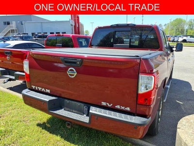 2017 Nissan Titan 4x4 Crew Cab SV