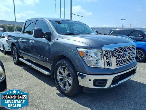2019 Nissan Titan 4x4 Crew Cab SV