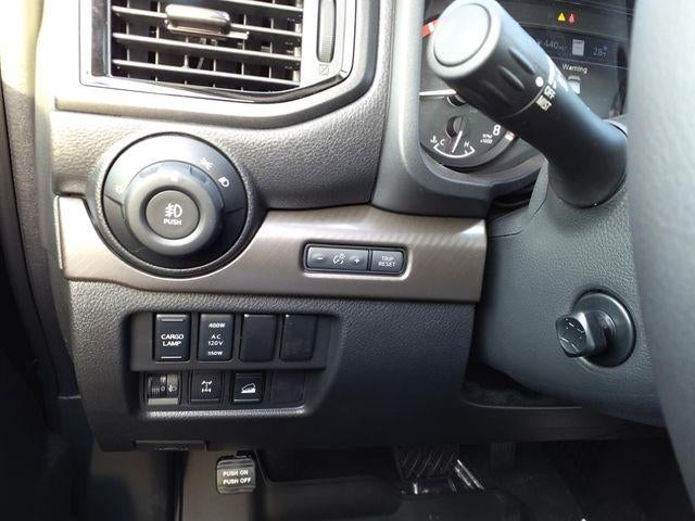 2024 Nissan Titan 4x4 Crew Cab PRO-4X