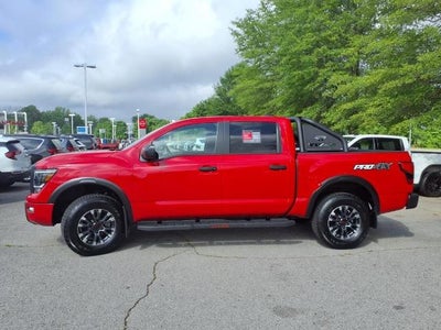 2024 Nissan TITAN Crew Cab PRO-4X®
