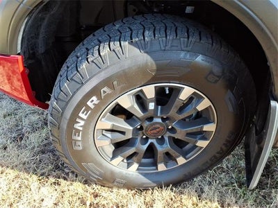 2024 Nissan TITAN Crew Cab PRO-4X®