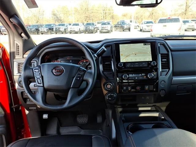 2024 Nissan TITAN Crew Cab PRO-4X®