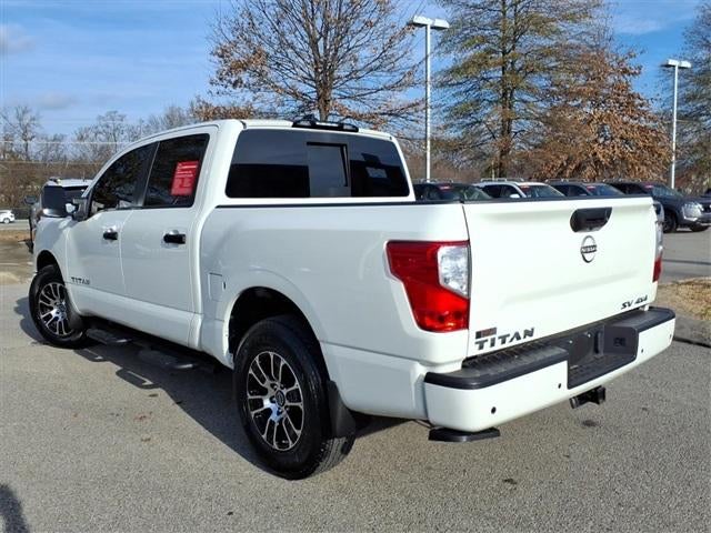 2024 Nissan TITAN Crew Cab SV