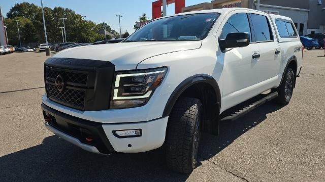 2024 Nissan TITAN Crew Cab PRO-4X®
