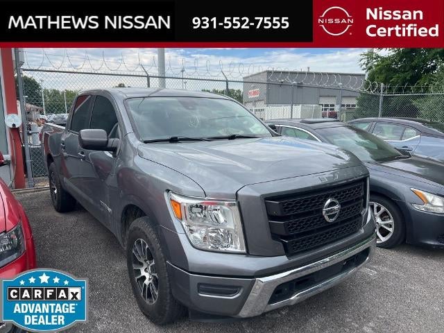 2022 Nissan TITAN Crew Cab SV