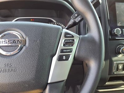 2022 Nissan Titan 4x2 Crew Cab SV