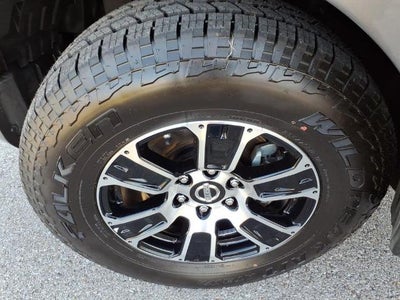 2022 Nissan Titan 4x2 Crew Cab SV