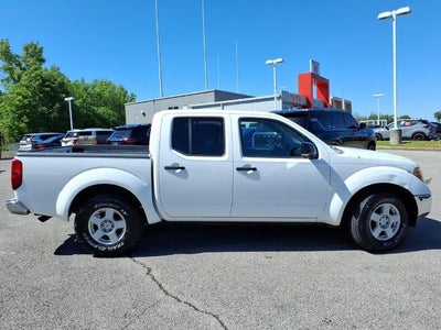 2005 Nissan Frontier 2WD SE