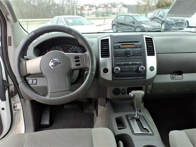 2012 Nissan Frontier 2WD Crew Cab SWB Manual SV