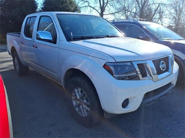 2015 Nissan Frontier 4WD Crew Cab SWB Auto SV