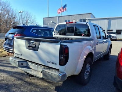2015 Nissan Frontier 4WD Crew Cab SWB Auto SV