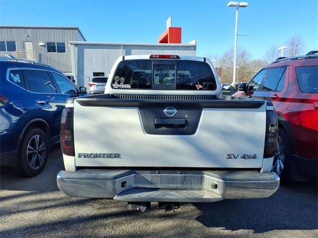 2015 Nissan Frontier 4WD Crew Cab SWB Auto SV