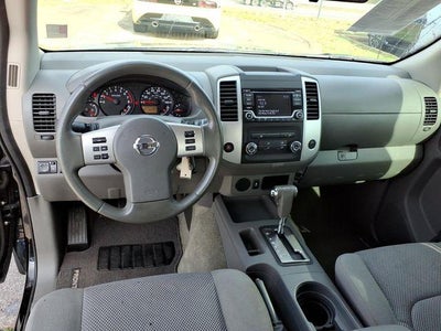 2017 Nissan Frontier Crew Cab 4x2 SV V6 Auto