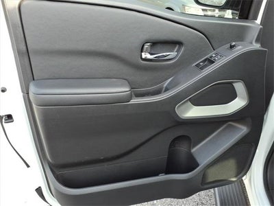 2025 Nissan Frontier King Cab® SV