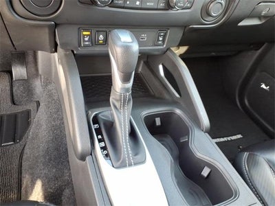 2024 Nissan Frontier Crew Cab SL