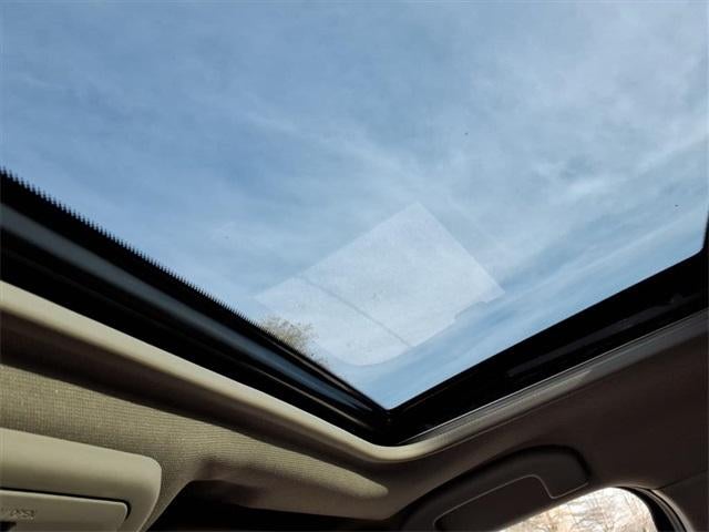 2024 Nissan Frontier Crew Cab SL