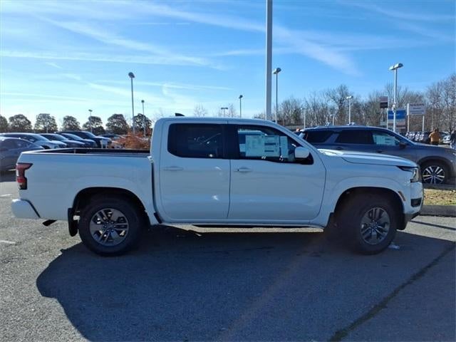 2026 Nissan Frontier Crew Cab SV