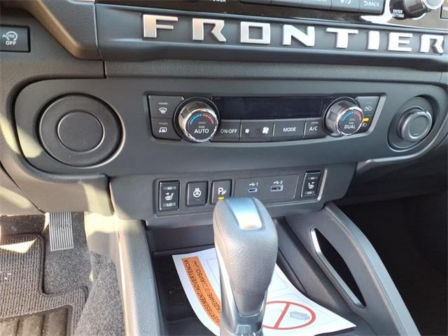 2026 Nissan Frontier Crew Cab SV