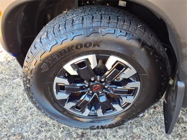 2024 Nissan Frontier Crew Cab PRO-X®