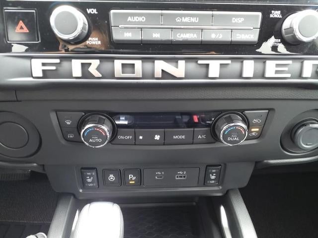 2025 Nissan Frontier Crew Cab SV