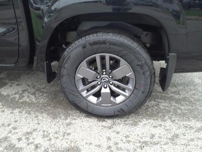 2025 Nissan Frontier Crew Cab SV