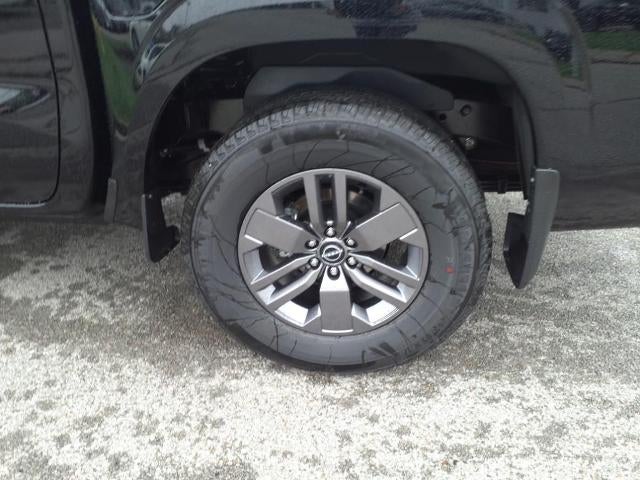 2025 Nissan Frontier Crew Cab SV