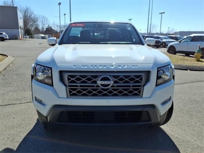 2024 Nissan Frontier Crew Cab SV