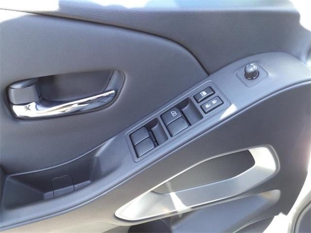 2024 Nissan Frontier Crew Cab SV