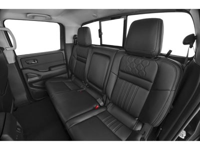 2024 Nissan Frontier Crew Cab SL