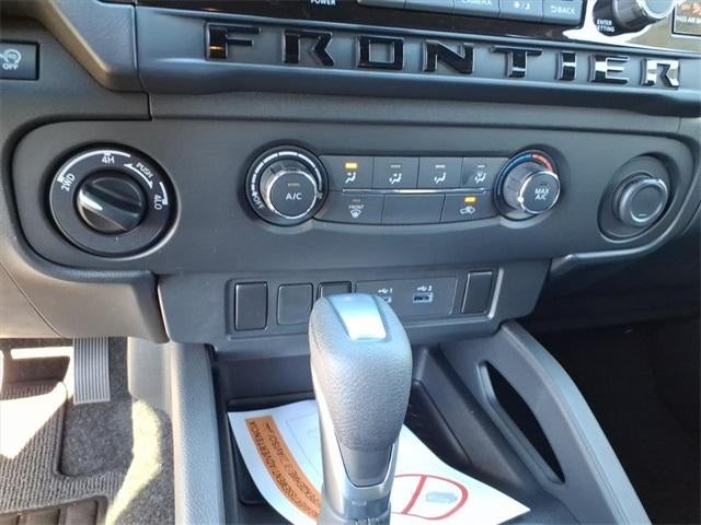 2026 Nissan Frontier Crew Cab SV