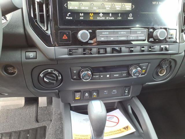 2026 Nissan Frontier Crew Cab 4x4 SV