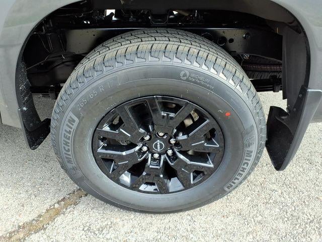 2026 Nissan Frontier Crew Cab 4x4 SV