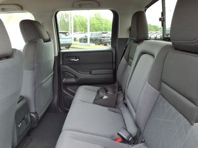 2026 Nissan Frontier Crew Cab SV