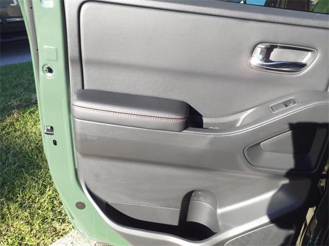 2025 Nissan Frontier Crew Cab PRO-4X®