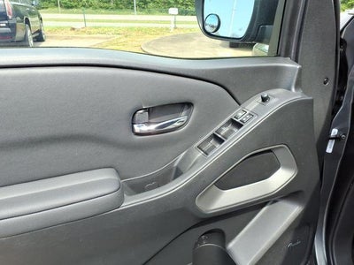 2023 Nissan Frontier Crew Cab SV